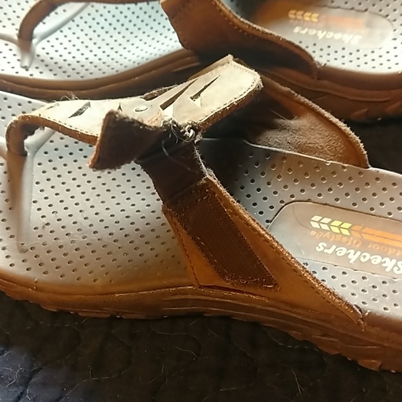 Skechers brown sandles - Picture 7 of 7